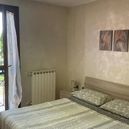 Apartment Rose E Frutta - Yellow Daisy Ronchi Dei Legionari