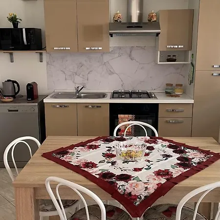 Rose E Frutta - Yellow Daisy Lägenhet *